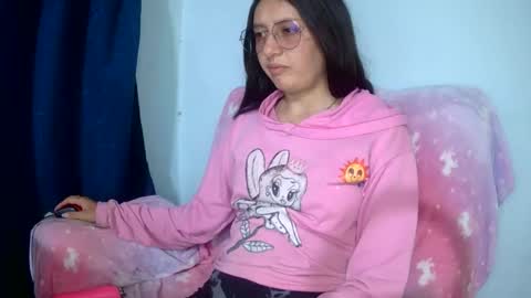 Snapshot of ada_naugthy1 chatting on November 27, 10:12 pm Ada naugthy28 online show from November 27, 10:12 pm