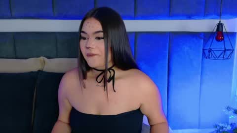 Snapshot of adaa_stone chatting on October 31, 4:02 am Adaa online show from October 31, 4:02 am