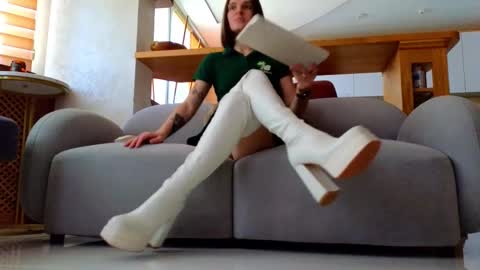 Snapshot of adagrand chatting on September 15, 1:11 pm Ada online show from September 15, 1:11 pm