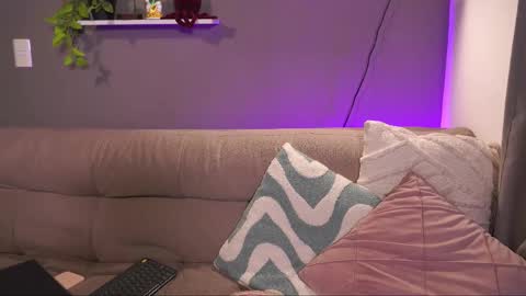 Adahara online show from March 11, 9:32 pm