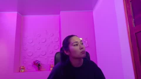 Snapshot of adaira31 chatting on November 13, 3:05 am Adaira online show from November 13, 3:05 am