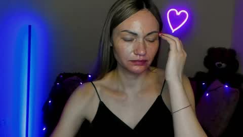 Snapshot of adalina_teacher chatting on May 11, 4:04 pm Adalina online show from May 11, 4:04 pm