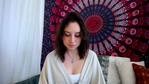 Adalyn online show from October 22, 12:27 pm