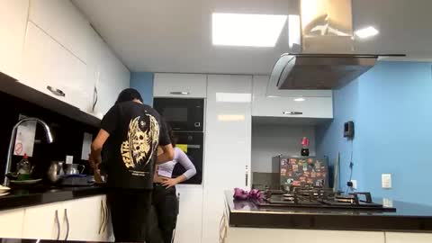 Snapshot of adam_and_abby_ chatting on December 28, 8:58 pm adam and abby online show from December 28, 8:58 pm