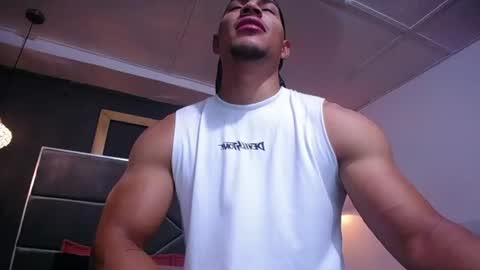 adam_fit19cm online show from June 17, 1:34 pm