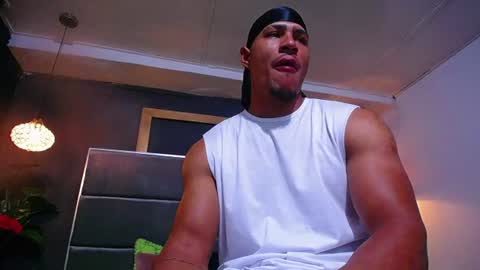adam_fit19cm online show from August 1, 2:05 pm