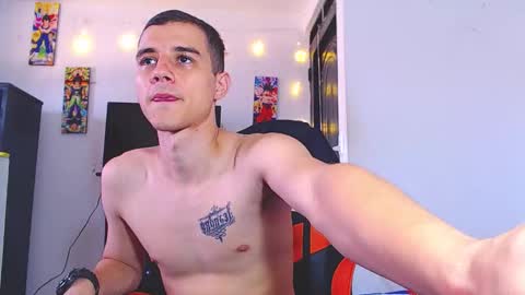 Snapshot of adam_hot11 chatting on February 27, 9:37 pm adam hot11 online show from February 27, 9:37 pm