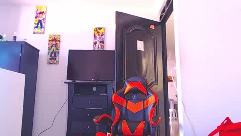 Snapshot of adam_hot11 chatting on March 14, 9:09 pm adam hot11 online show from March 14, 9:09 pm