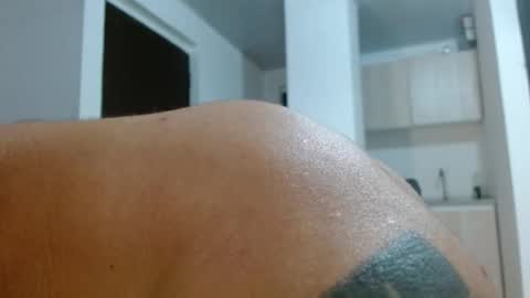 adam shilder7 online show from February 9, 8:46 pm