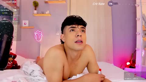 Snapshot of adam_sword4 chatting on January 8, 9:21 am Alan and Jordan online show from January 8, 9:21 am