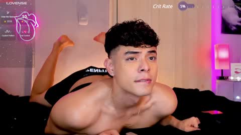 Snapshot of adam_sword4 chatting on January 25, 7:49 am Alan and Jordan online show from January 25, 7:49 am