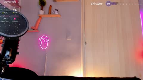 Snapshot of adam_sword4 chatting on January 29, 12:24 pm Alan and Jordan online show from January 29, 12:24 pm