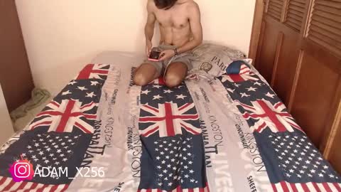 Snapshot of adam_x256 chatting on January 10, 5:34 pm instagram adam x256 online show from January 10, 5:34 pm