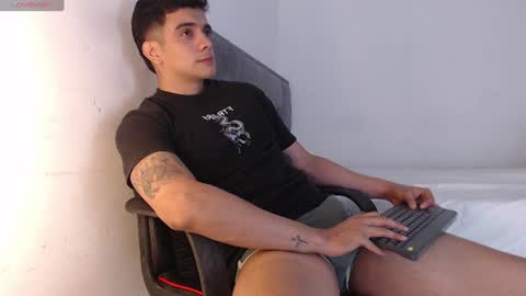 Hello guys excuse my absence I will be absent for several days for health reasons I hope you understand thank you very much. online show from July 11, 4:15 am