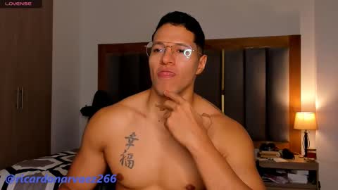 adambrocs1 online show from January 22, 2:26 am