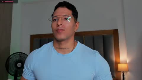 adambrocs1 online show from March 7, 1:18 pm