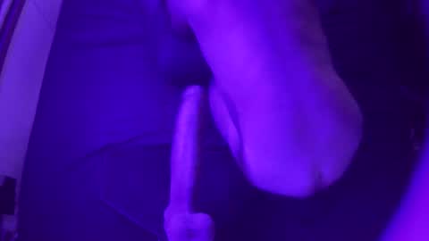 Snapshot of adamineve chatting on September 15, 6:13 am adamineve online show from September 15, 6:13 am