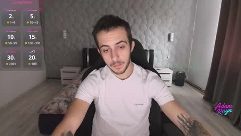 Adam Rayn online show from December 3, 8:00 am