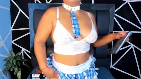 Cloe Adams  online show from March 4, 10:13 am