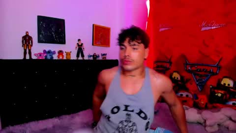 Adams online show from May 18, 8:03 pm