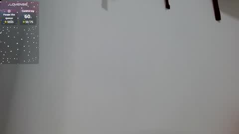 Snapshot of adams_niki chatting on January 22, 6:52 am ADAMS Y NIKI online show from January 22, 6:52 am