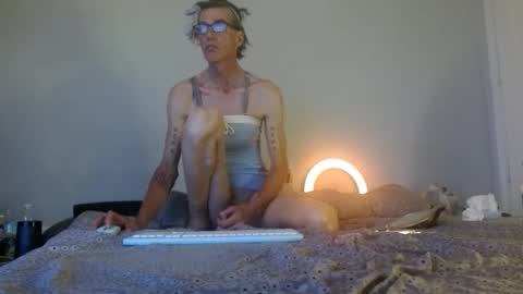 Snapshot of adamseve777 chatting on May 13, 10:34 am TaylorSexbot online show from May 13, 10:34 am
