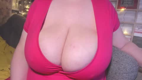 Victoria online show from December 11, 2:30 am