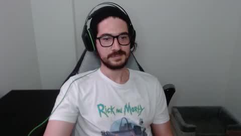 Snapshot of adamussutekh chatting on March 11, 7:25 pm Adam online show from March 11, 7:25 pm