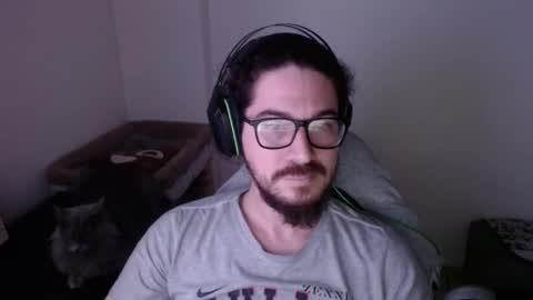 Snapshot of adamussutekh chatting on September 22, 12:29 pm Adam online show from September 22, 12:29 pm