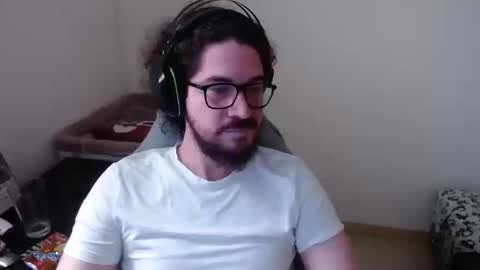 Snapshot of adamussutekh chatting on September 27, 5:18 pm Adam online show from September 27, 5:18 pm