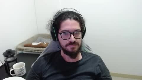 Snapshot of adamussutekh chatting on October 2, 11:28 am Adam online show from October 2, 11:28 am