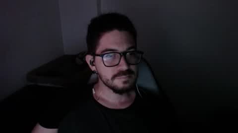 Snapshot of adamussutekh chatting on December 5, 11:52 am Adam online show from December 5, 11:52 am