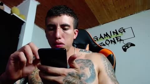 Snapshot of adan_hudson chatting on December 4, 12:47 pm Anderson online show from December 4, 12:47 pm