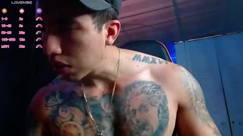 Snapshot of adan_hudson chatting on November 9, 12:47 pm Anderson online show from November 9, 12:47 pm