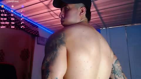 Snapshot of adan_hudson chatting on November 19, 4:18 pm Anderson online show from November 19, 4:18 pm