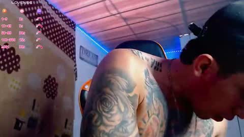 Snapshot of adan_hudson chatting on November 28, 3:36 pm Anderson online show from November 28, 3:36 pm