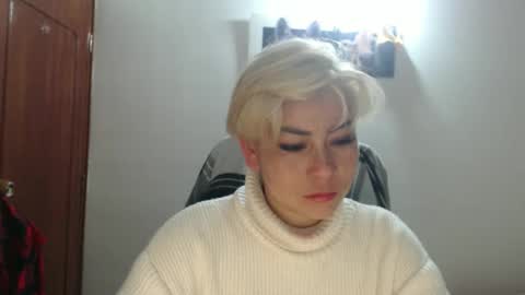 adan_romanoff online show from October 16, 7:42 am