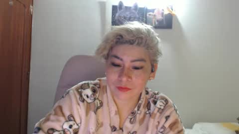 adan_romanoff online show from November 6, 7:31 am