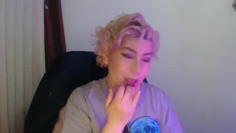 adan_romanoff online show from January 11, 9:36 am