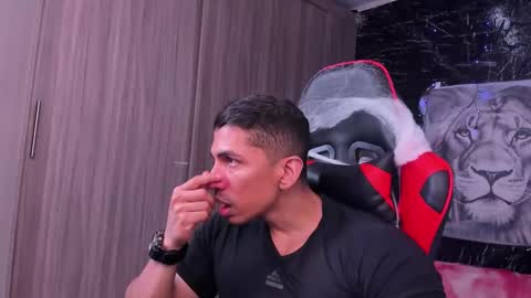 Adan Sin online show from October 22, 4:07 pm