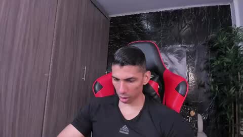 Adan Sin online show from June 20, 3:37 pm