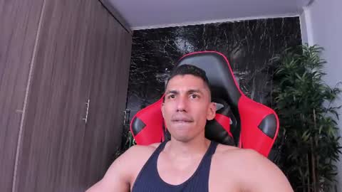 Adan Sin online show from July 20, 7:16 pm