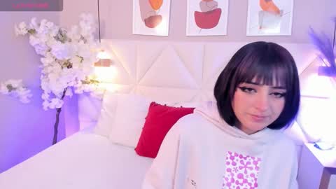 Snapshot of adara_carter_ chatting on October 1, 3:34 am adara_carter_ online show from October 1, 3:34 am