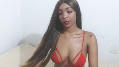 Snapshot of adara_cooper22 chatting on December 5, 10:55 am Adara Cooper online show from December 5, 10:55 am