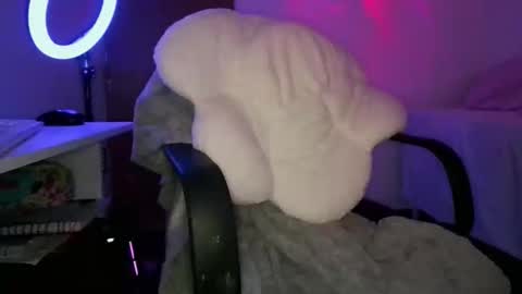 Adara online show from February 5, 9:08 pm