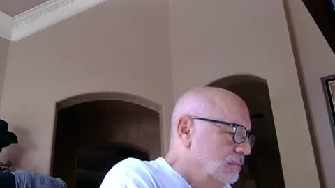 add_me_2 online show from May 4, 3:52 pm