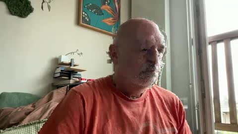 add_me_2 online show from June 21, 9:01 am