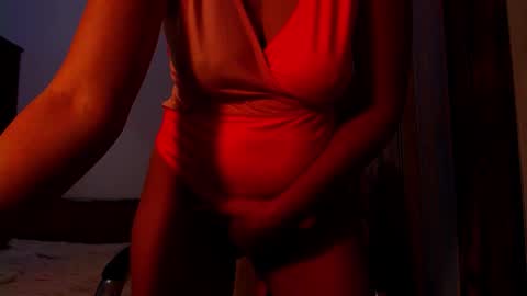 amy        online show from October 17, 11:18 pm