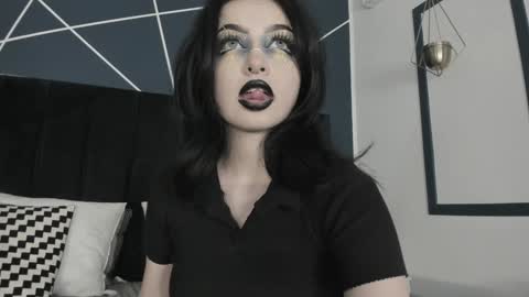 Ade  online show from January 20, 10:04 pm