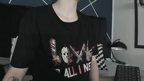 Snapshot of adeelinee chatting on February 7, 8:10 pm Ade online show from February 7, 8:10 pm